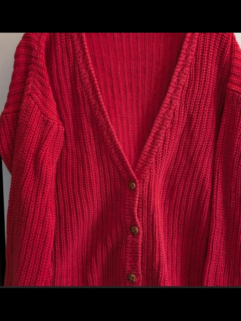 Vintage Red Chunky Knit V-Neck Button Cardigan Sweater 80s
